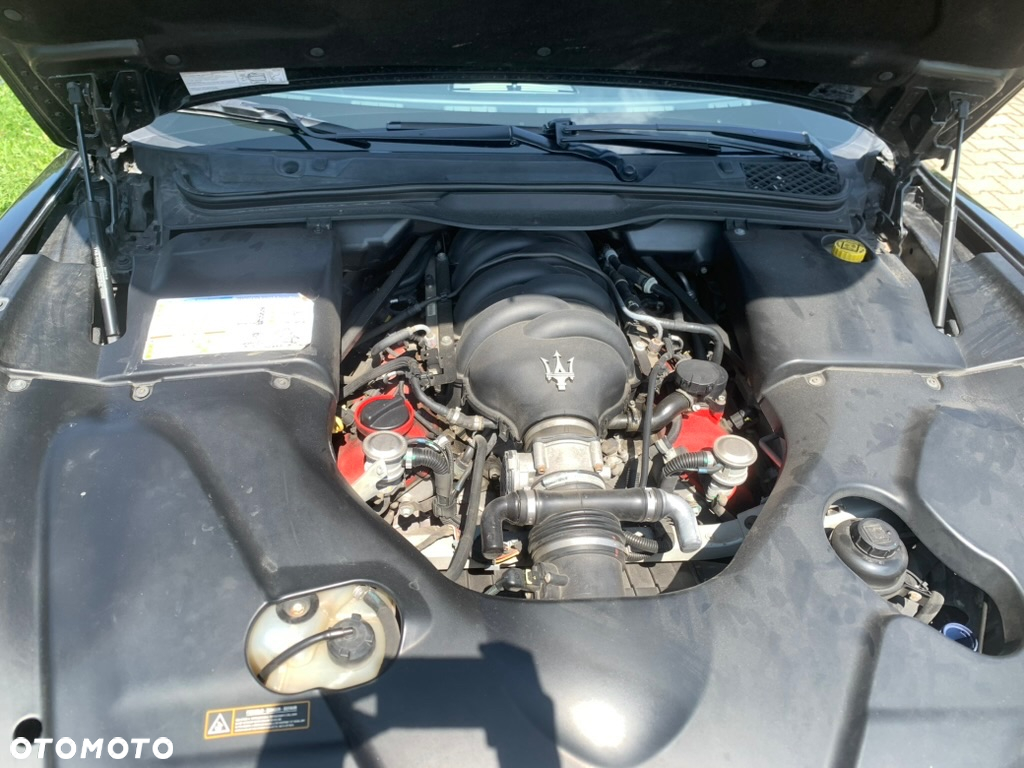 Maserati GranCabrio - 17