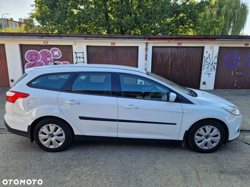 Ford Focus - 11