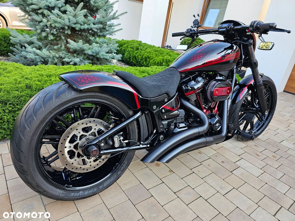 Harley-Davidson FXSB Breakout - 3