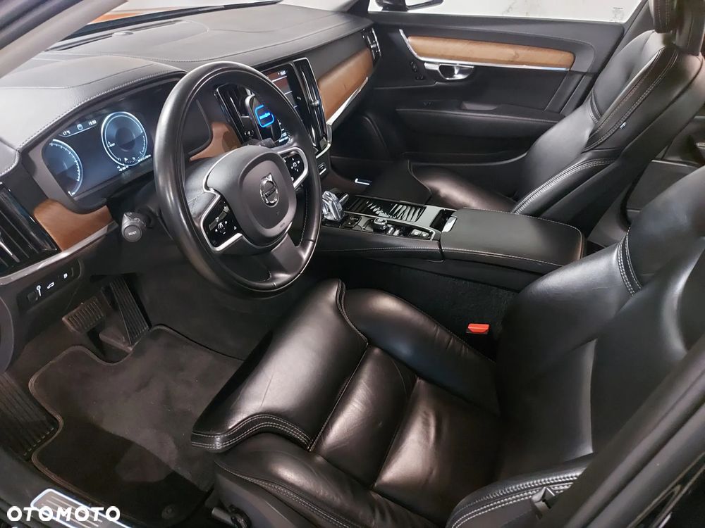 Volvo S90 - 5