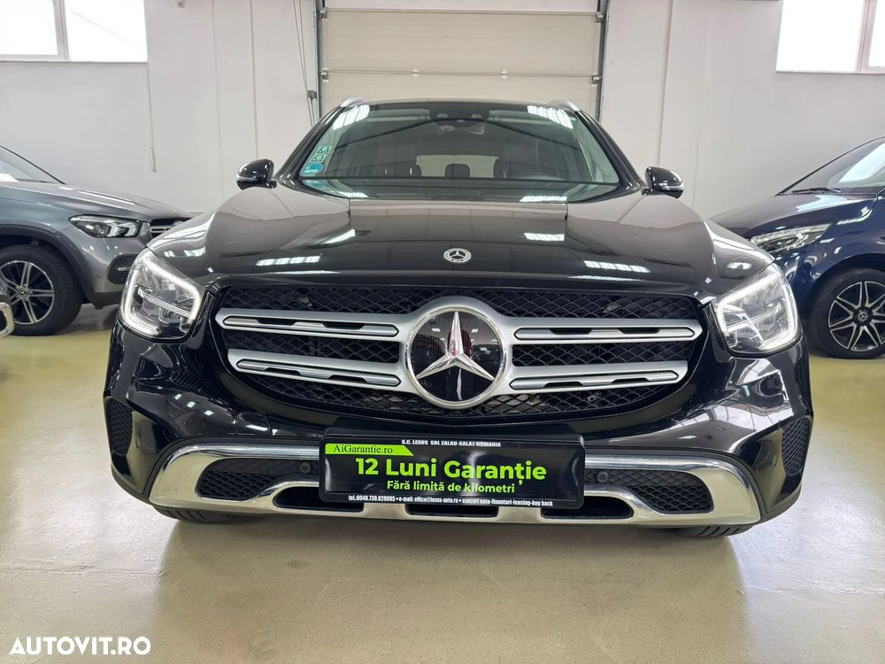 Mercedes-Benz GLC 300 e 4Matic 9G-TRONIC Edition AMG Line - 2