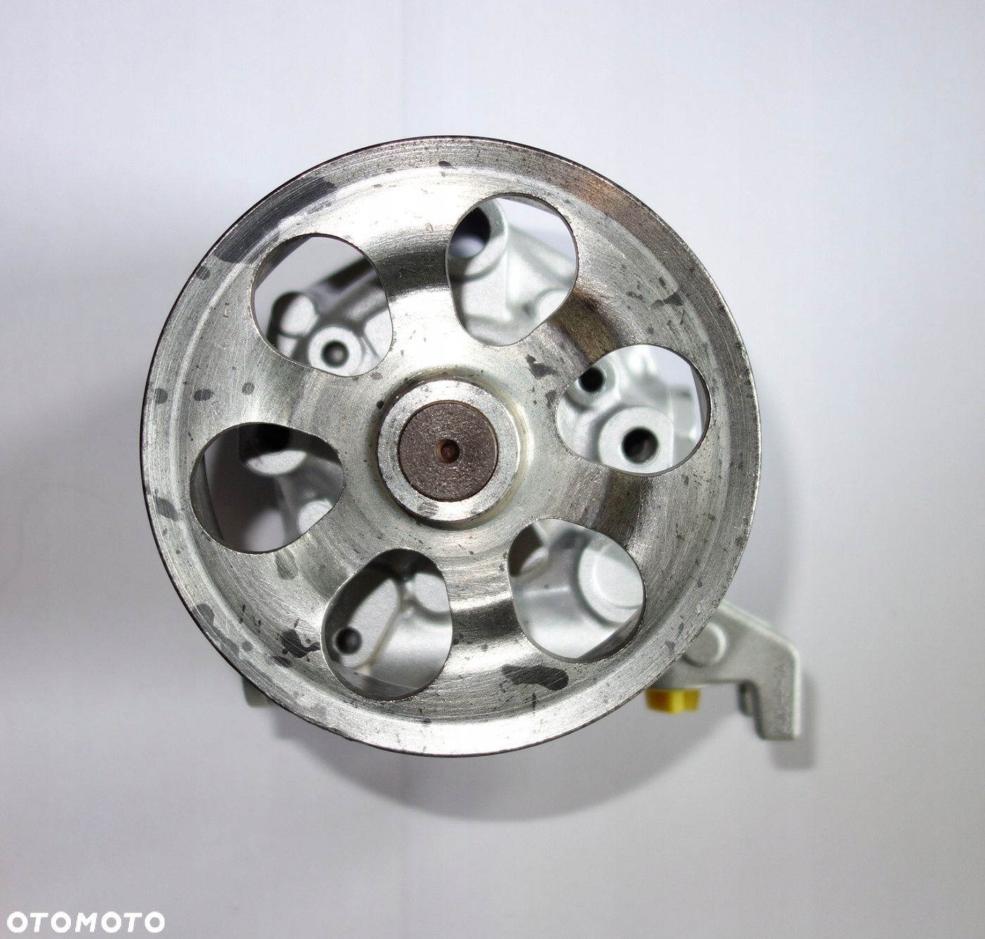 POMPA WSPOMAGANIA SUBARU OUTBACK LEGACY 4 IV EJ253 2.5 USA - 4