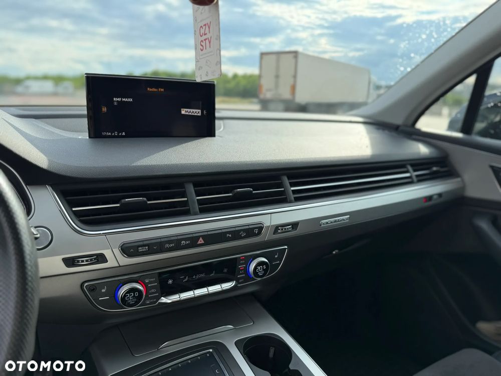 Audi Q7 - 15