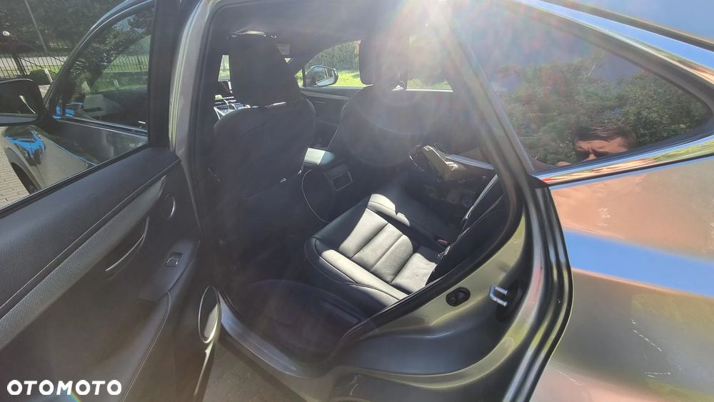 Lexus NX 300 F Sport AWD - 6