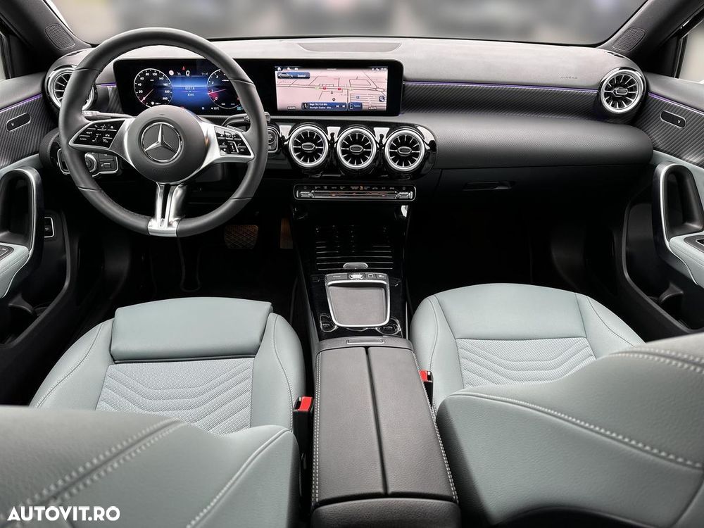 Mercedes-Benz A 180 Sedan 7G-DCT - 13