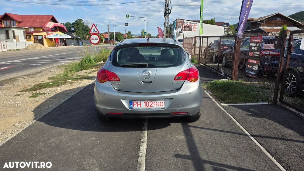Opel Astra 1.7 CDTI Cosmo - 12