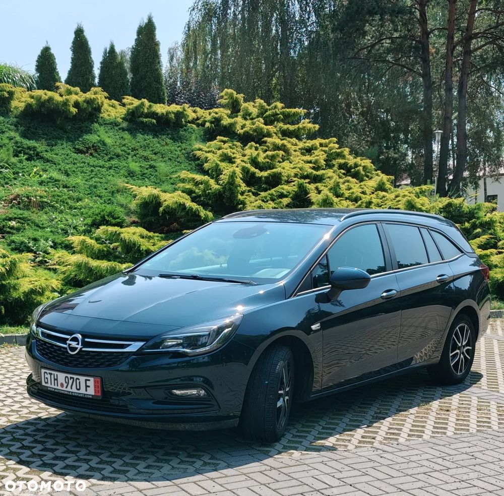 Opel Astra 1.6 CDTI Cosmo - 3