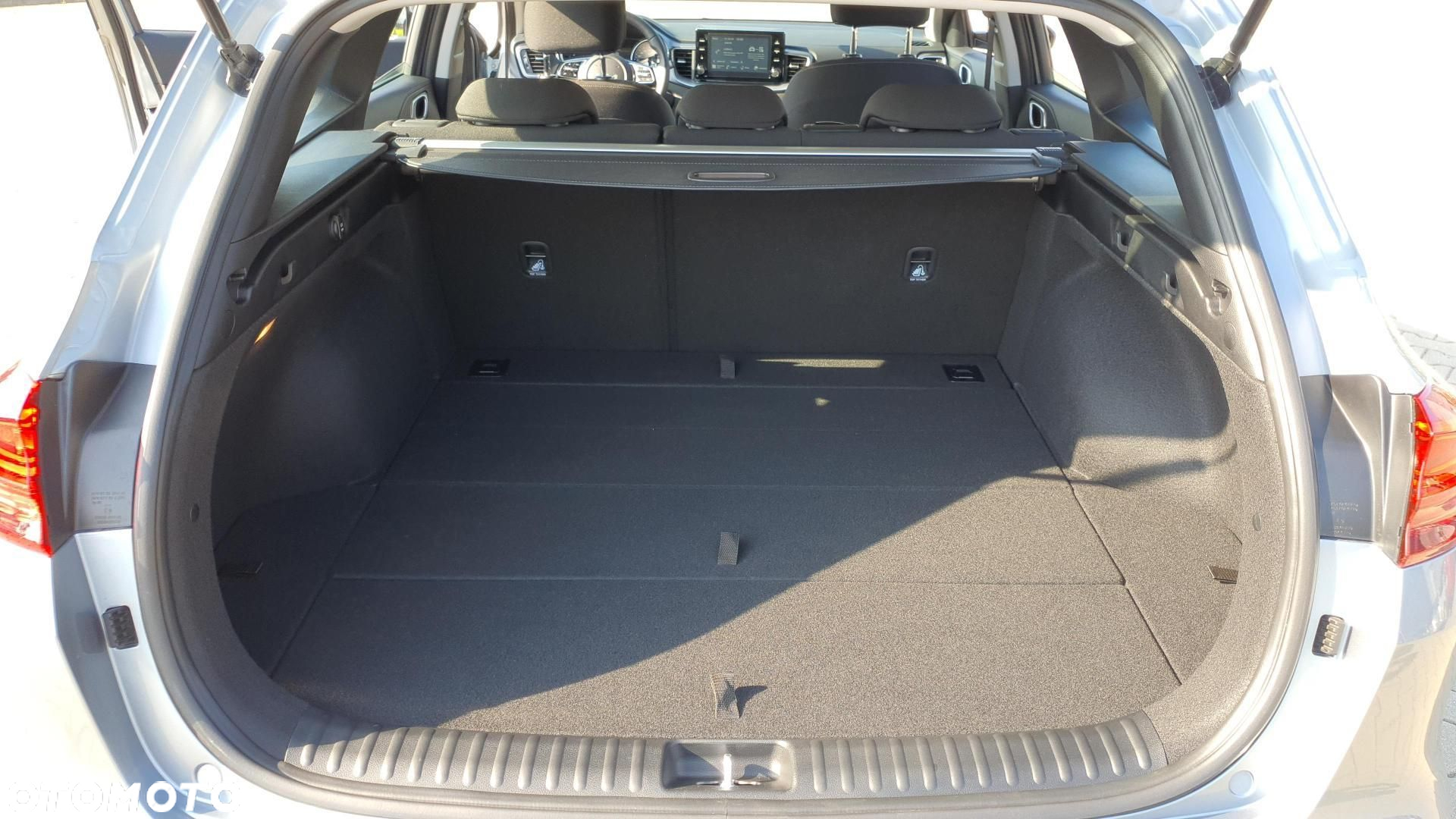 Kia Ceed 1.5 T-GDI M - 17