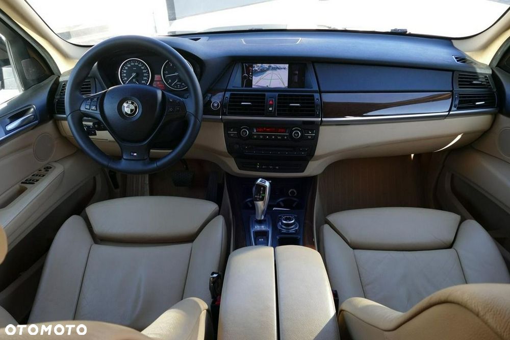 BMW X5 2011 photo 5