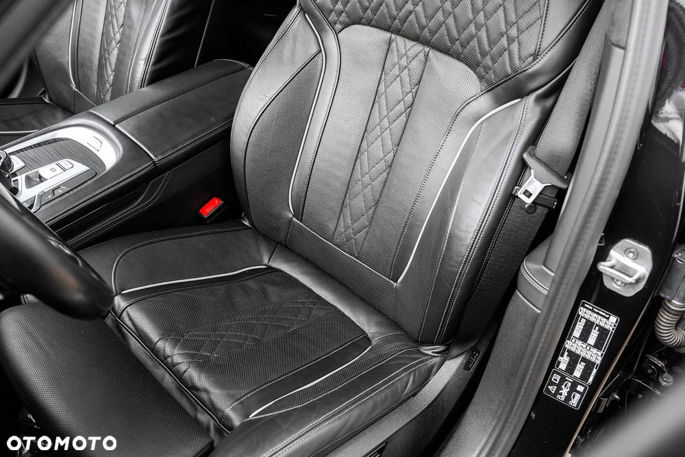 BMW Seria 7 740d xDrive mHEV sport - 15