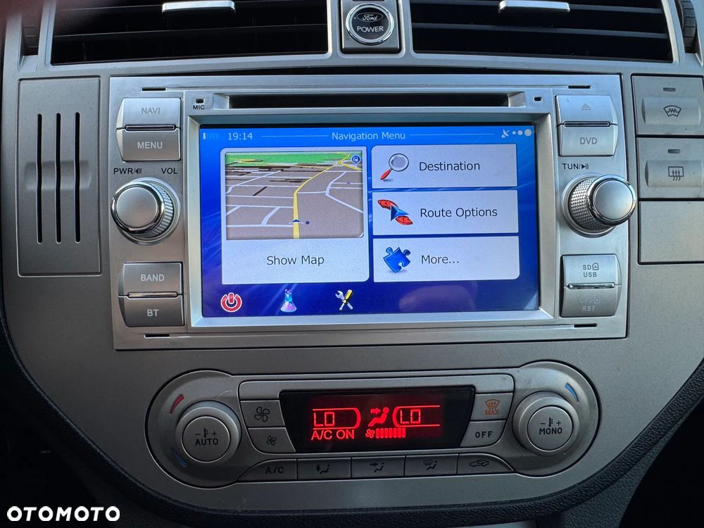 Ford Kuga 2.0 TDCi 4x4 Titanium - 14
