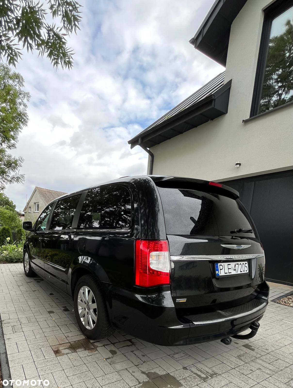 Chrysler Town & Country 3.6 Touring - 6