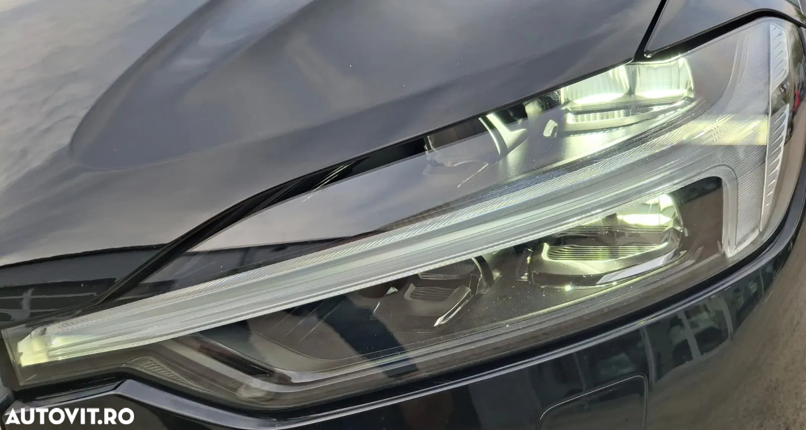 Volvo XC 60 B4 D AWD Ultimate Bright - 29
