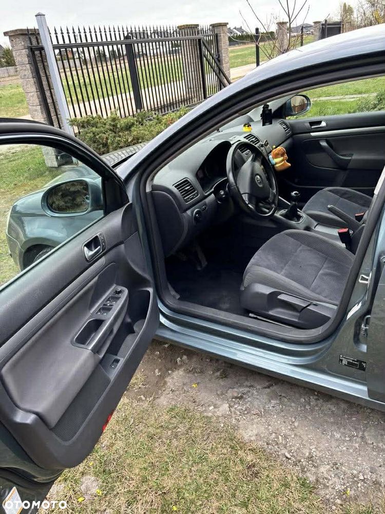 Volkswagen Jetta 1.6 FSI Comfortline - 10