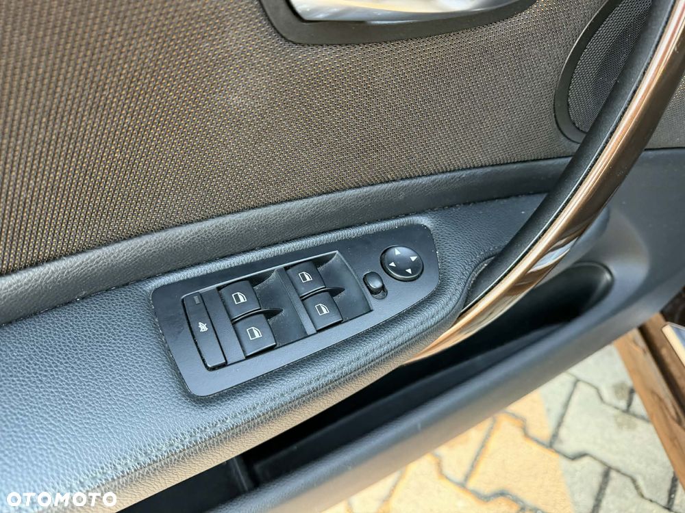 BMW Seria 1 116i Edition Lifestyle - 13