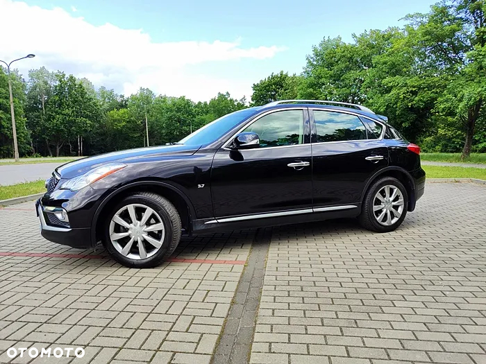Infiniti Q50 - 4