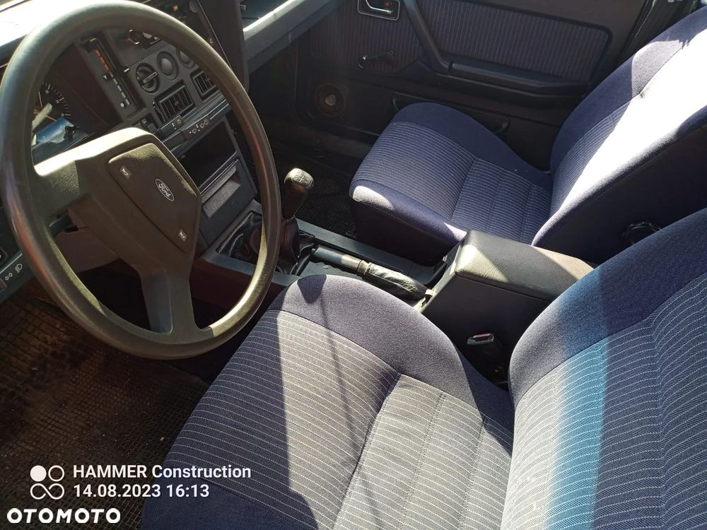 Ford Granada 2.0 - 6