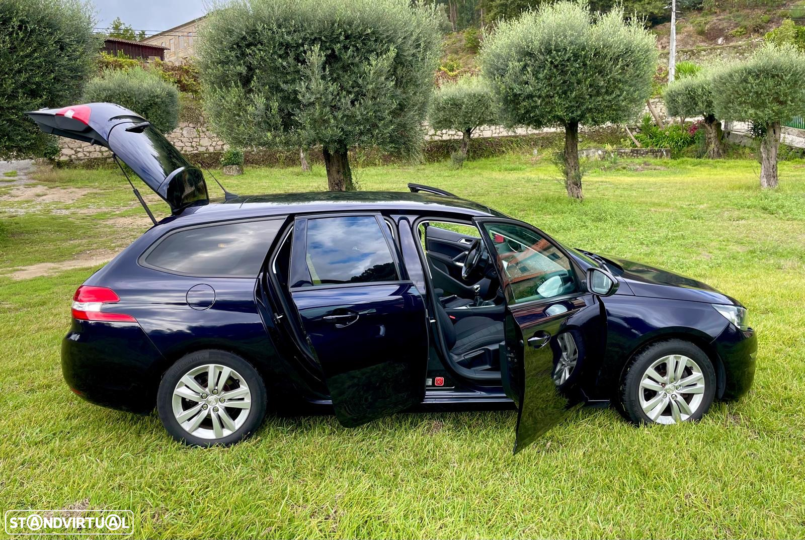 Peugeot 308 SW 1.6 BlueHDi Allure - 21