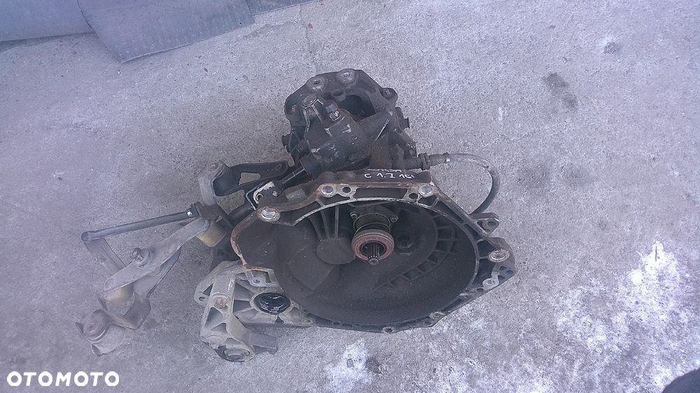 OPEL CORSA C 1,2 SKRZYNIA BIEGÓW F13C394