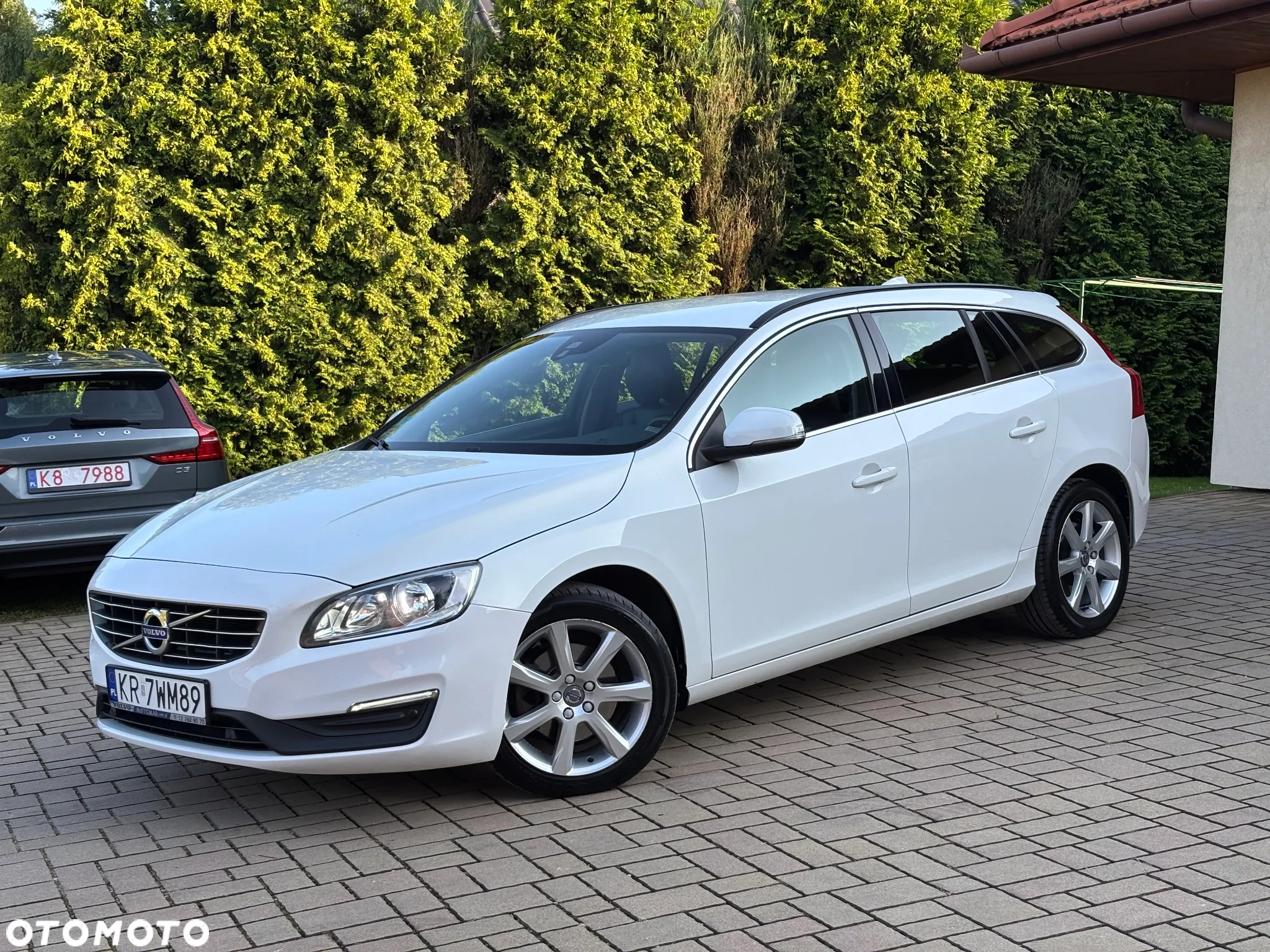Volvo V60 D3 AWD Momentum - 2
