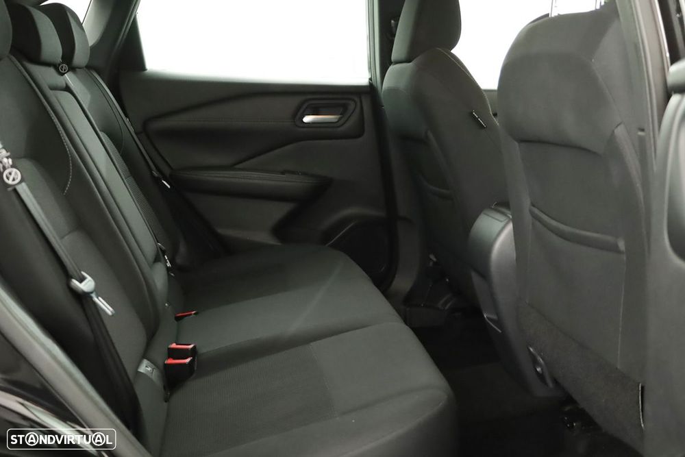 Nissan Qashqai 1.3 DIG-T Acenta - 21