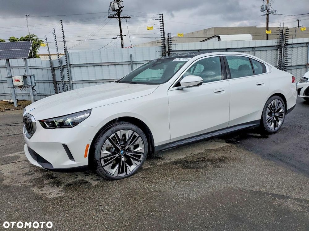 BMW Seria 5 530i - 1