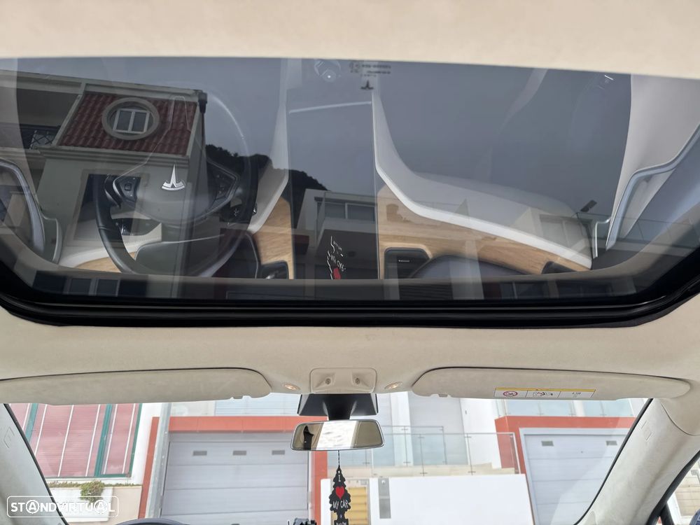 Tesla Model S 100D - 22