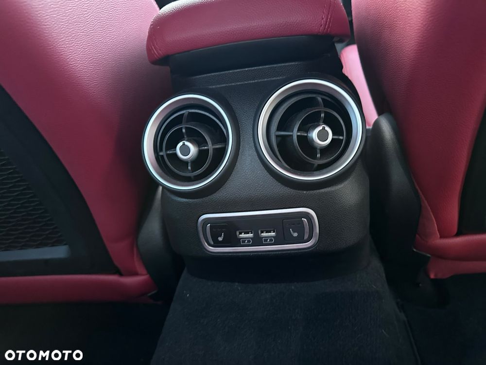 Alfa Romeo Giulia 2.0 Turbo 16V AT8 Veloce - 20