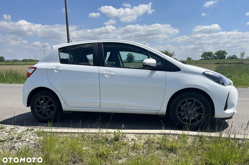 Toyota Yaris 1.5 Active - 4