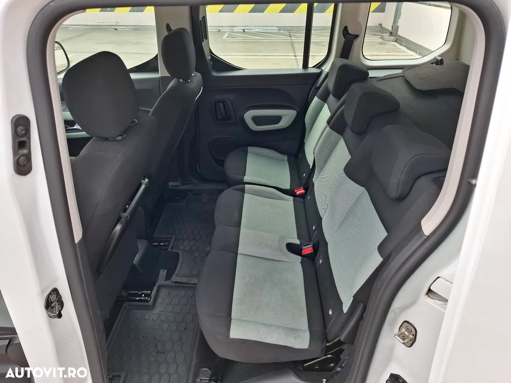 Citroën Berlingo 1.2 PureTech 110 S&S BVM6 Feel - 8