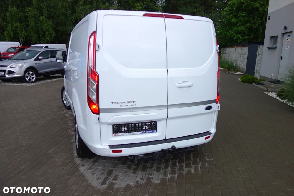 Ford Transit Custom Automat  2.0 Ecoblue 170 KM Limited L1H1 Klima Webasto - 4