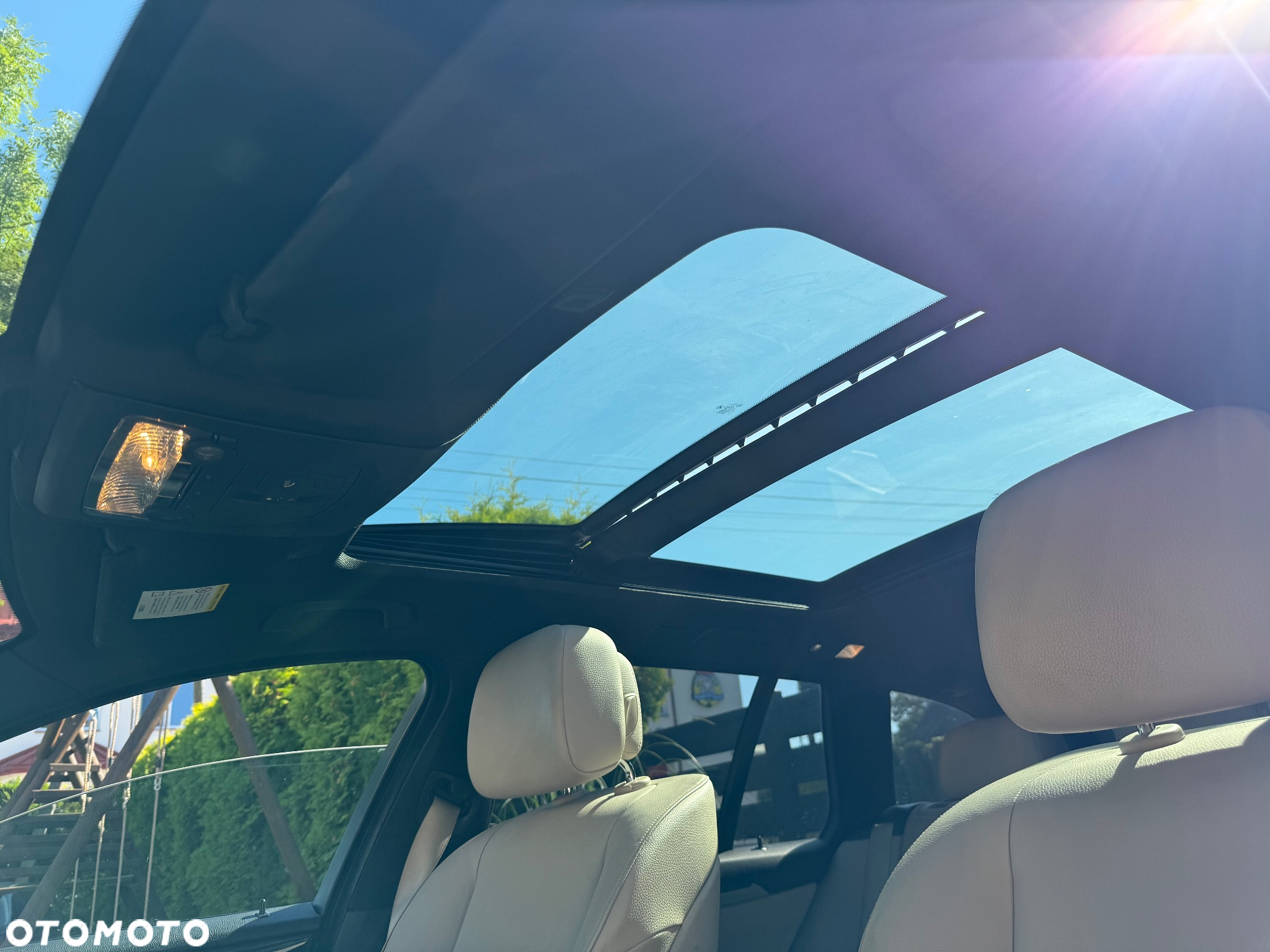 BMW Seria 5 525d Touring Sport-Aut - 23