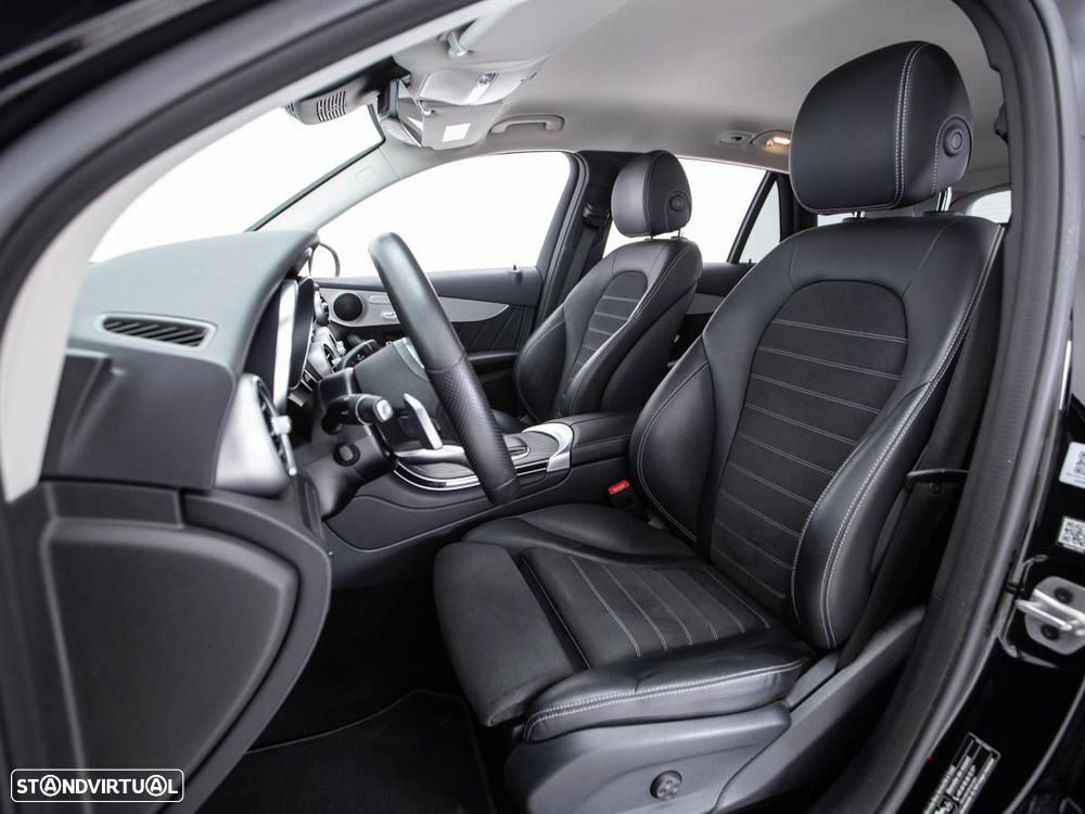 Mercedes-Benz GLC 300 de 4Matic 9G-TRONIC AMG Line — fotografia 7
