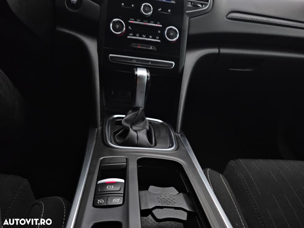 Renault Megane TCe 140 GPF EDC ZEN - 18
