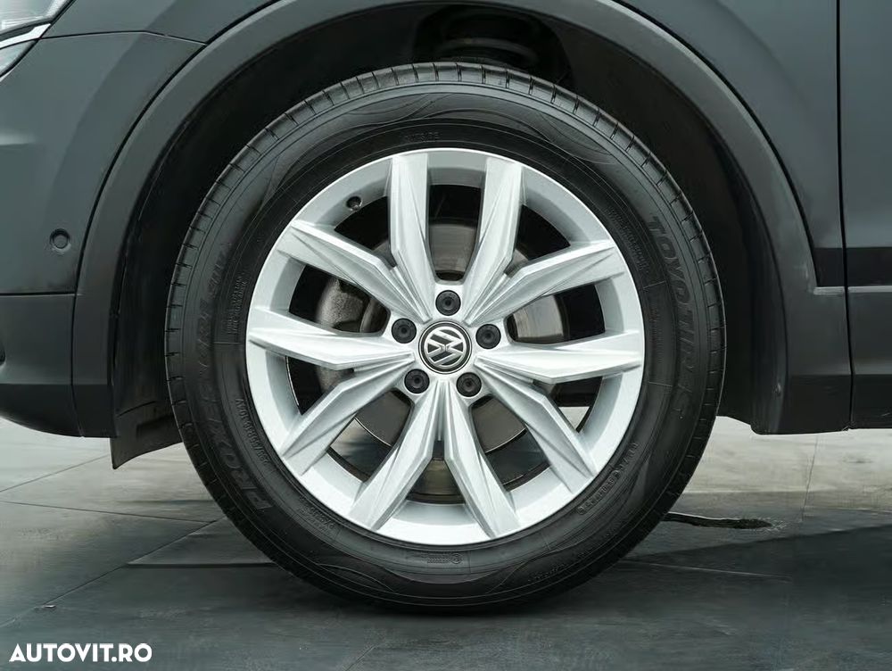 Volkswagen Tiguan - 40