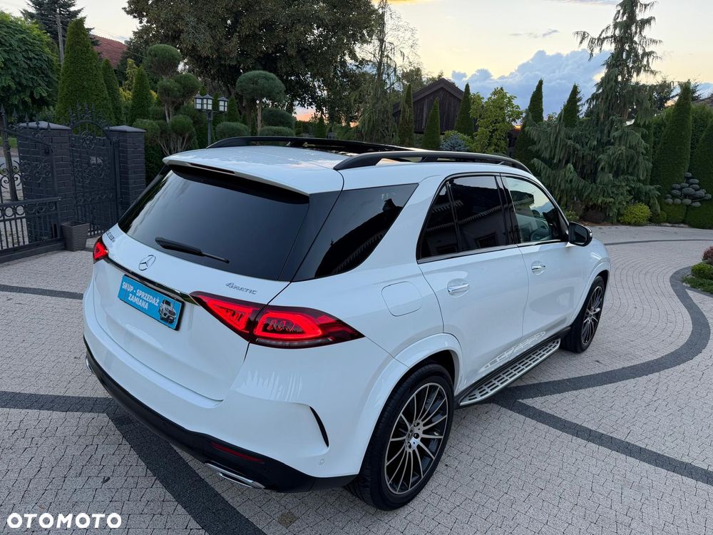 Mercedes-Benz GLE 350 e 4-Matic - 4