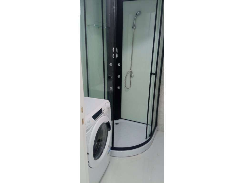 Loja com Acesso Direto à Rua - 46m² + 15m² de Terreno - Grande imagem: 3/9