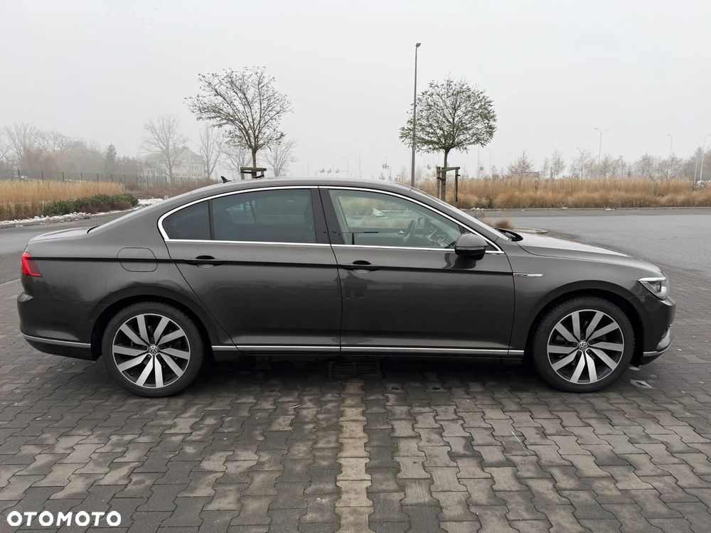 Volkswagen Passat 2.0 TDI BMT 4Mot Highline DSG - 5