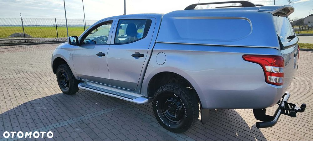 Mitsubishi L200 Pick Up 4x4 S&S Double Cab Basis - 4