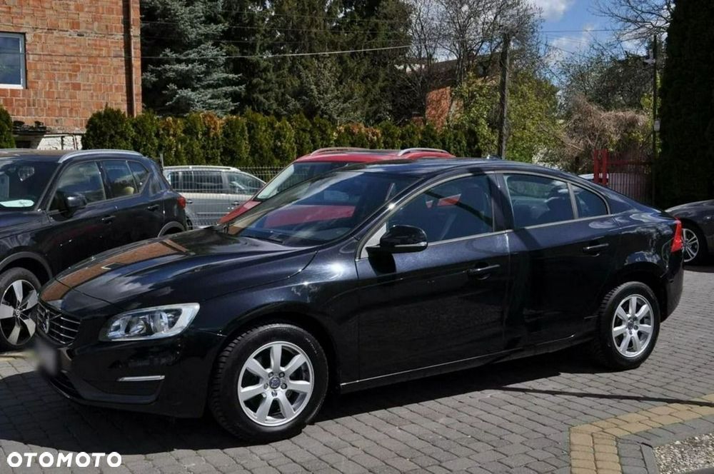 Volvo S60 T3 Kinetic - 3