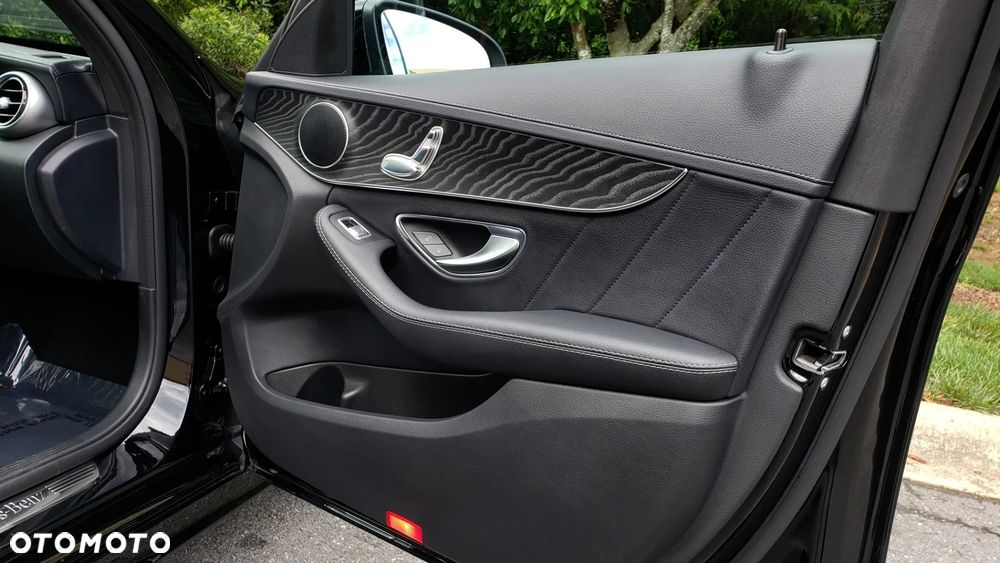 Mercedes-Benz Klasa C - 30