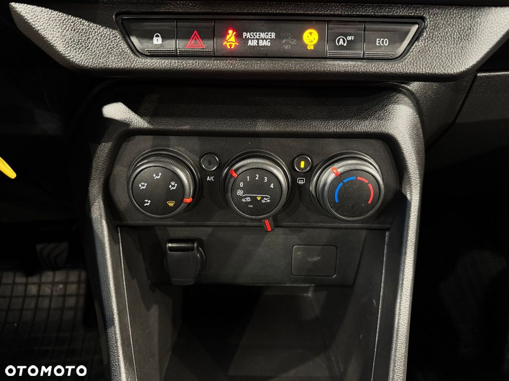 Dacia Sandero - 24