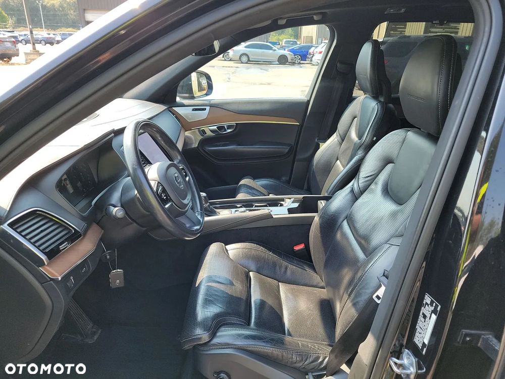 Volvo XC 90 T6 AWD Inscription 7os - 9