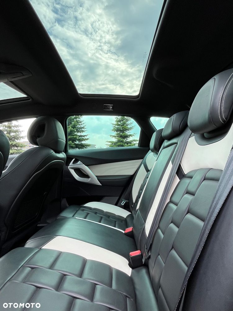 Citroën DS5 Hybrid4 EGS6 SportChic - 17