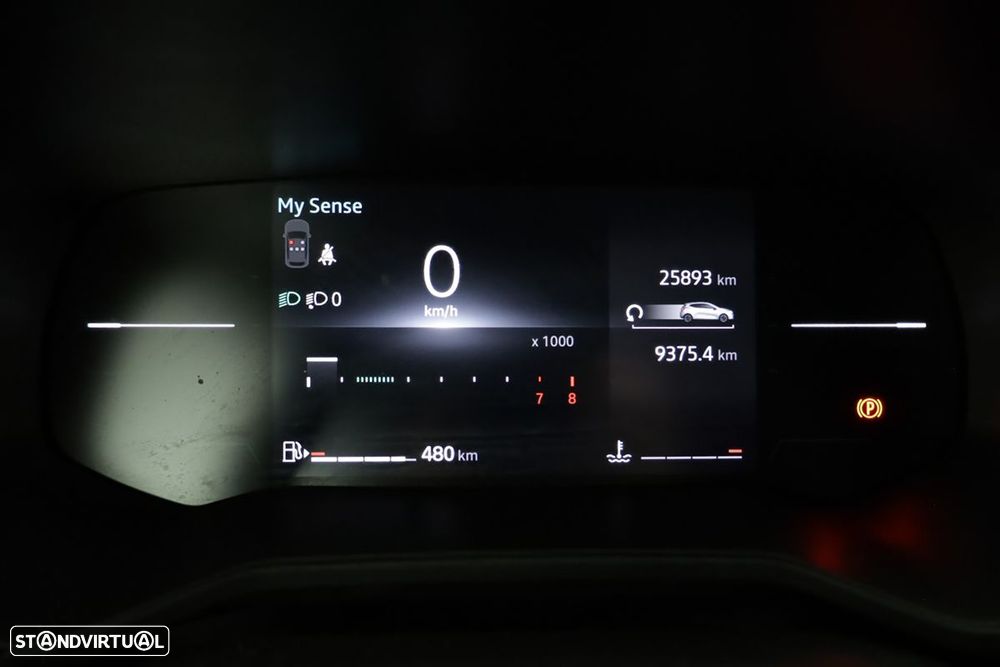 Renault Clio 1.0 TCe Techno Bi-Fuel - 15