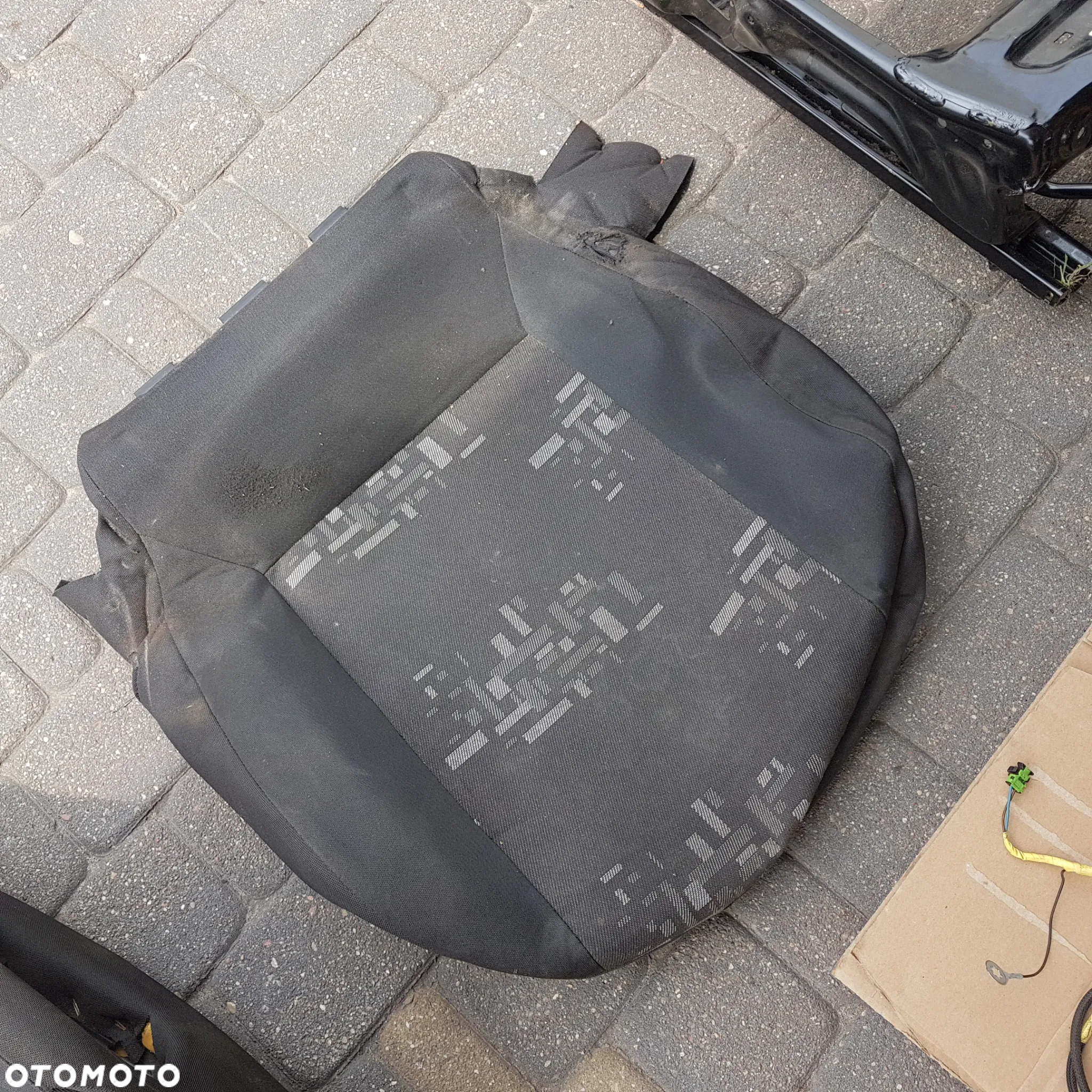 fotele fotel kanapa siedzisko zagłówek materiał gabka szyna zamki kanapy fiorino qubo nemo bipper - 25