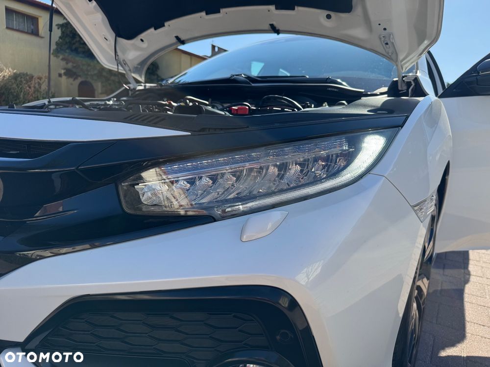 Honda Civic 1.5 i-VTEC Turbo Sport - 18