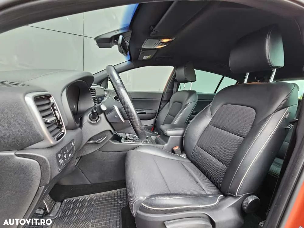 Kia Sportage 1.6 DSL MHEV 7DCT HP 4x2 GT Line - 11