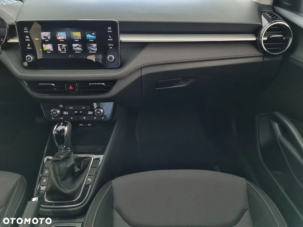 Skoda Fabia 1.0 TSI Drive DSG - 20
