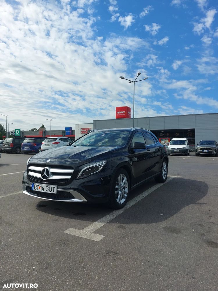 Mercedes-Benz GLA - 13